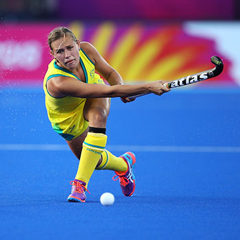 Kaitlin Nobbs playing hockey for the Hockeyroos